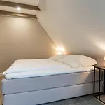 Summer Diek Reetdachhaus Summerdiek 11 Σπίτι διακοπών Böhl