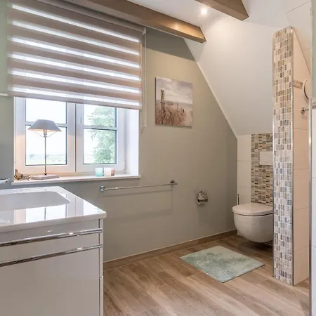 Summer Diek Reetdachhaus Summerdiek 11 Dom wakacyjny